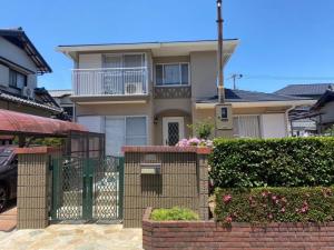 鈴鹿市郡山町O様邸外部塗装工事完工です。