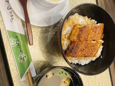 うなぎのつたやさんへ！